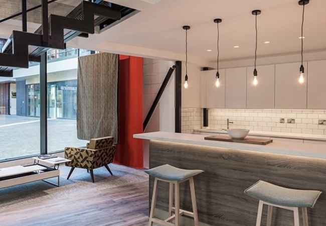 Manchester fit-out company makes a splash in the south of England
