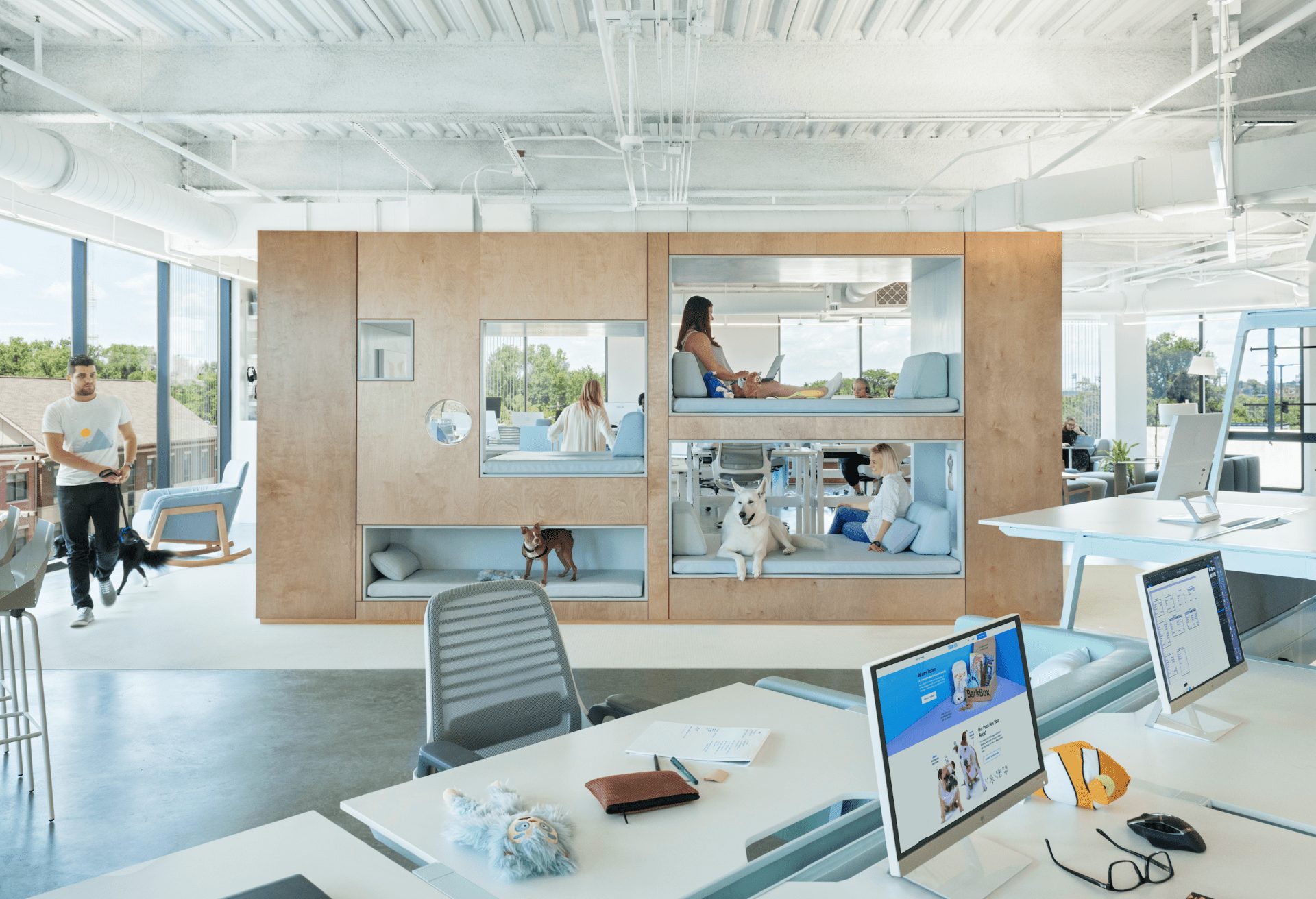 How To Create A Spine Friendly Work Space