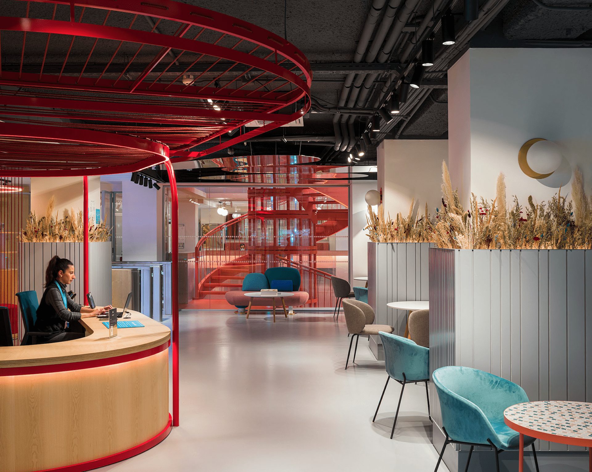 Jardin Utopicus, Madrid, Spain, madrid coworking, biophilia, colourful office, OnOffice magazine