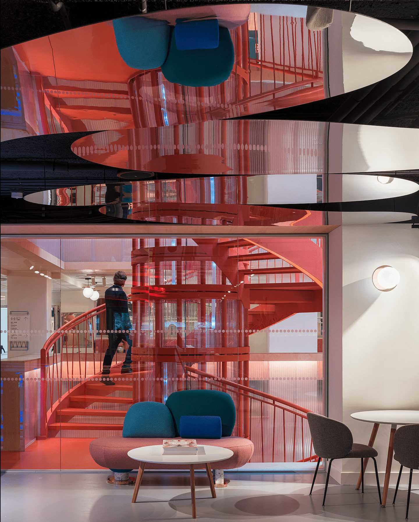 Jardin Utopicus, Madrid, Spain, madrid coworking, biophilia, colourful office, OnOffice magazine