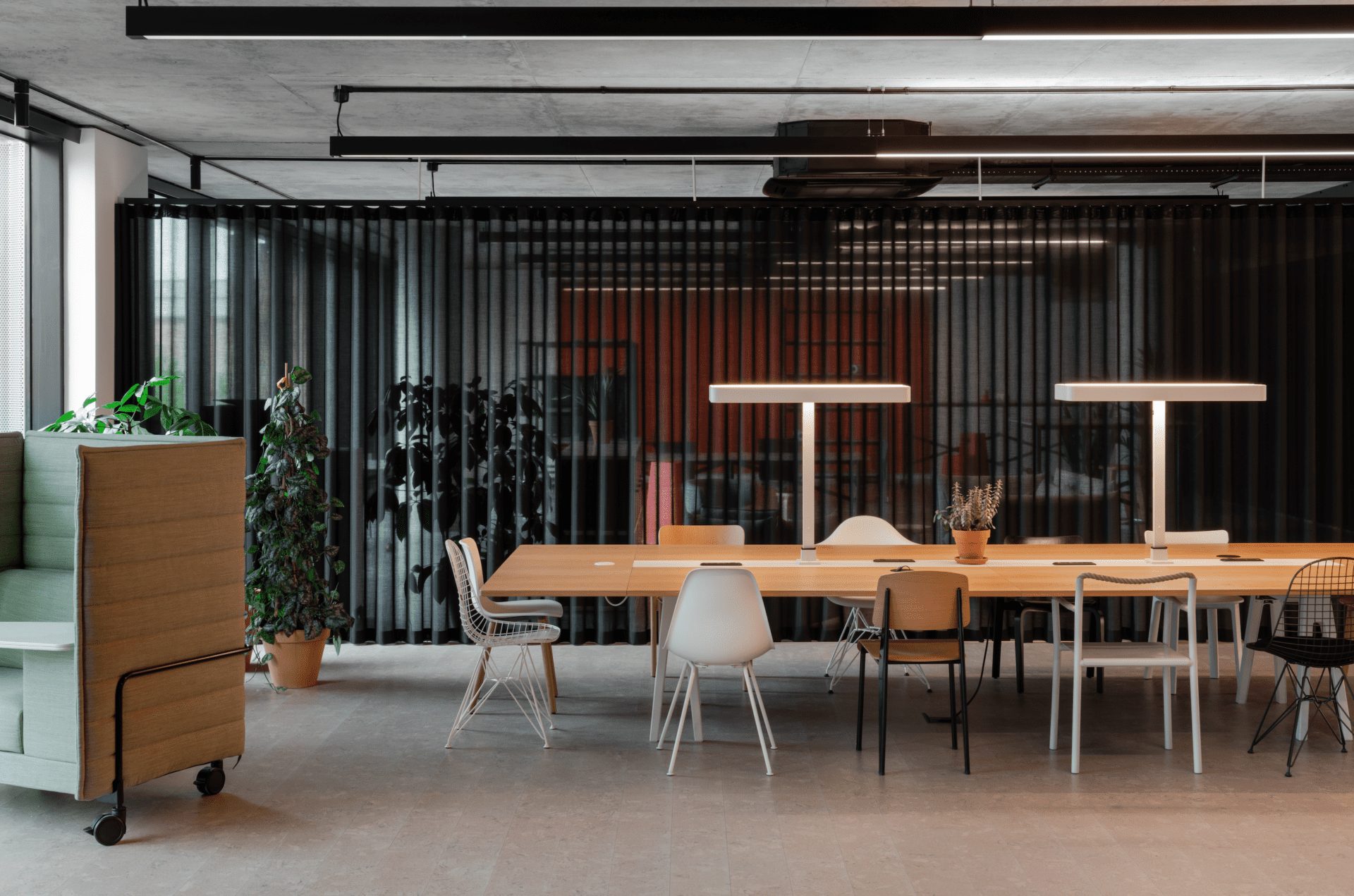 Vitra rethinks the future of workplace design at its new London hub -  OnOffice | Design at Work