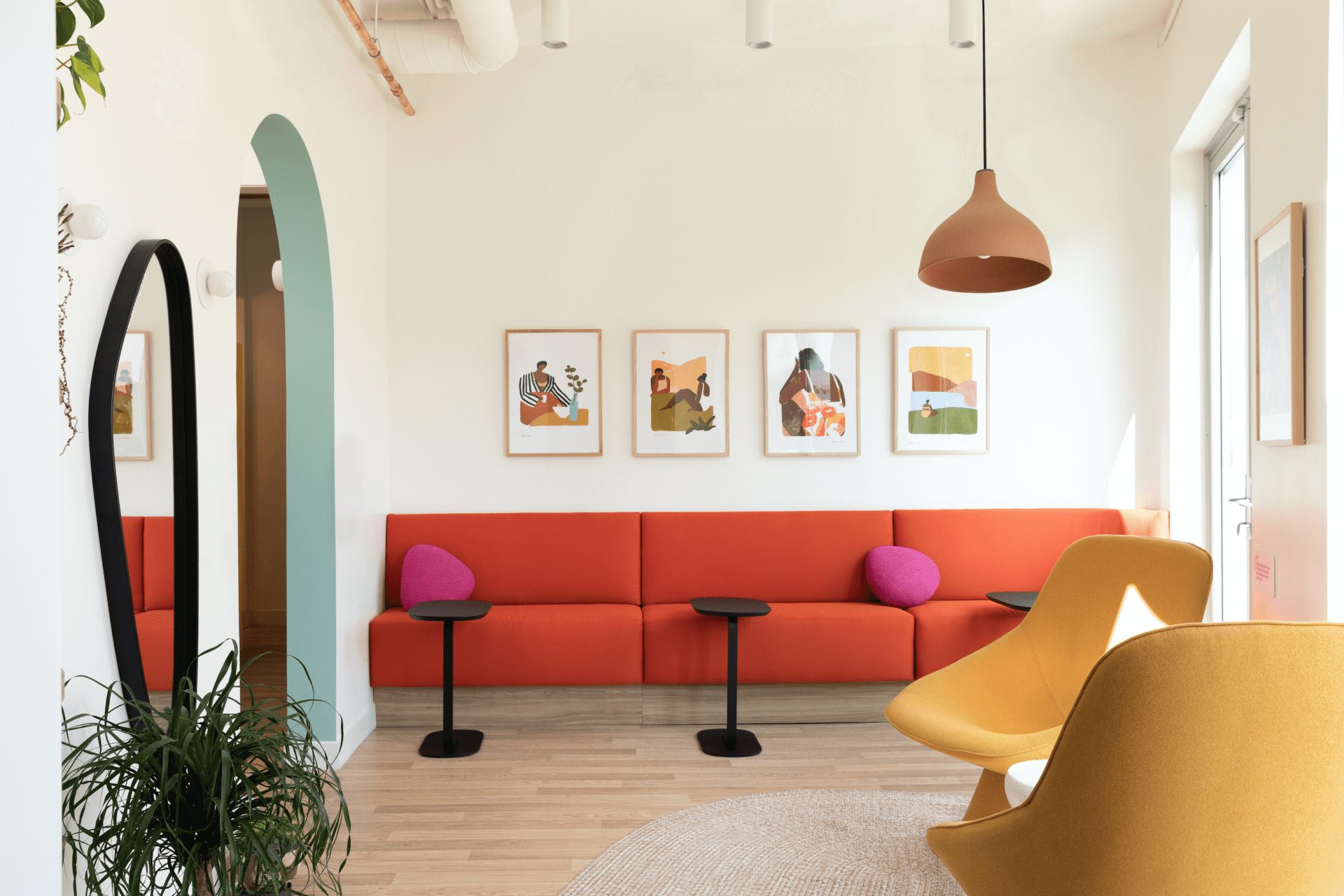 Alda Ly Architecture, Tia, Los Angeles, healthcare, inclusive design, colourful interiors, OnOffice magazine