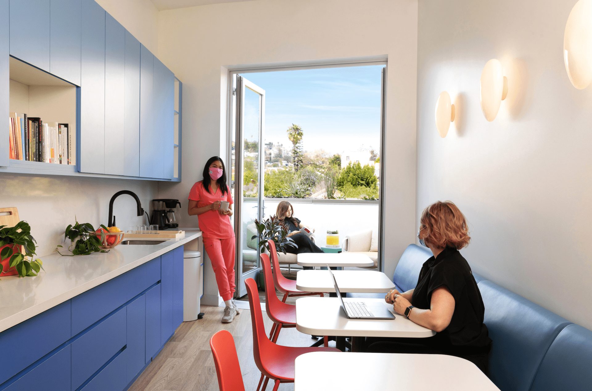 Alda Ly Architecture, Tia, Los Angeles, healthcare, inclusive design, colourful interiors, OnOffice magazine