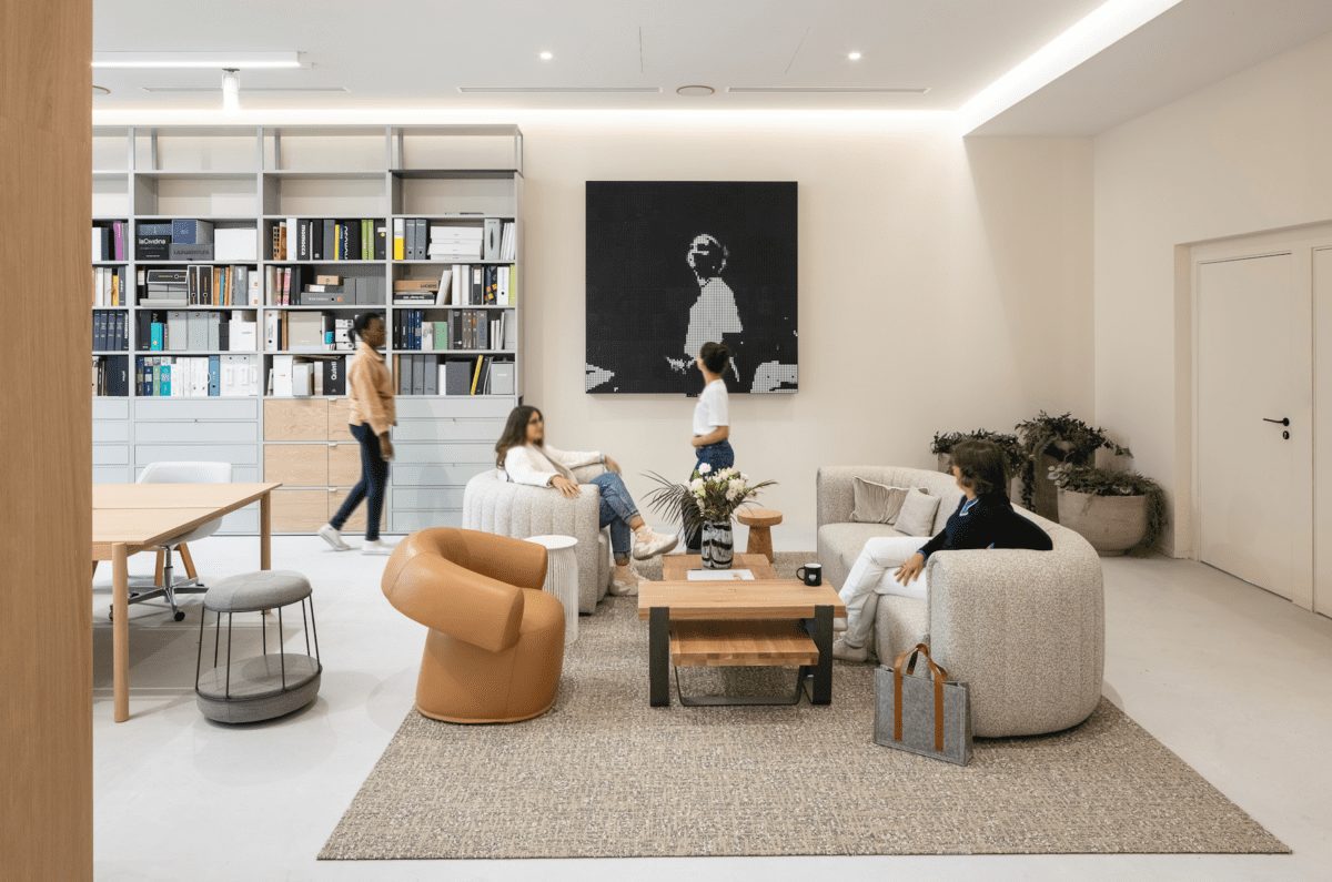 moore design, office design, paris, five paris, 5 rue Bachaumont, office interior, OnOffice magazine