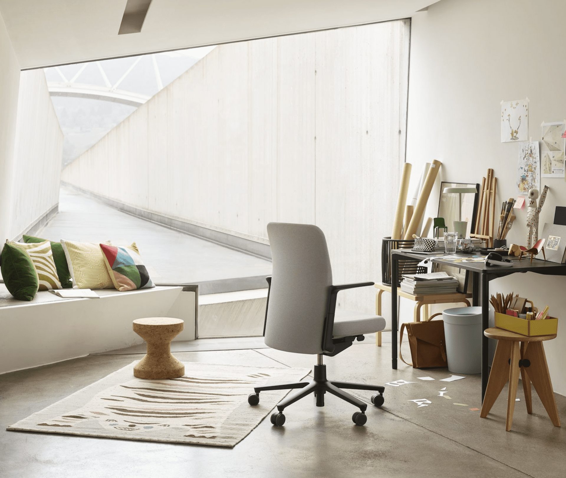 Home Work: 5 tips on how to rethink your home office from Vitra - OnOffice  | Design at Work