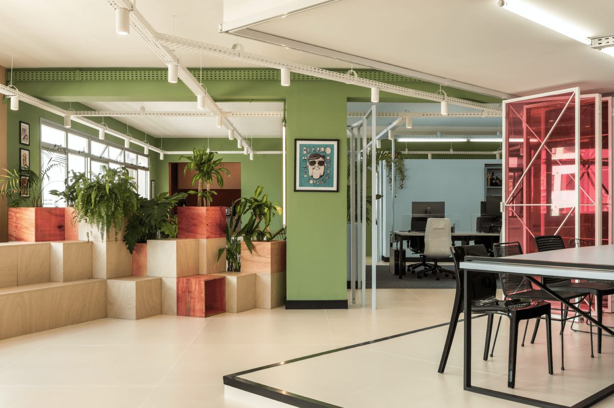 brazil, office interior, moca arquitetura, colour, brazil office, OnOffice magazine