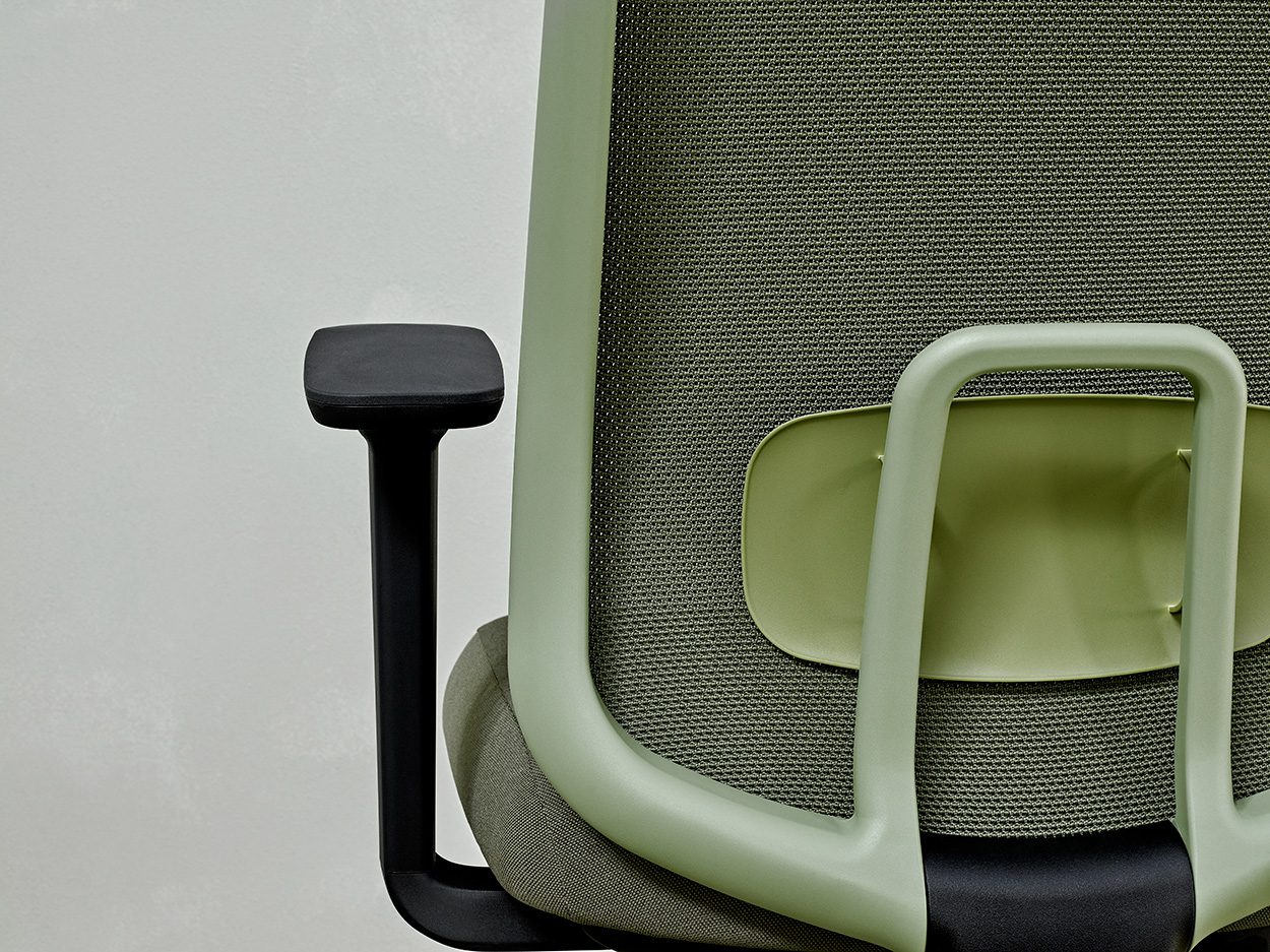 Sia task chair boss detail green olive back recycle