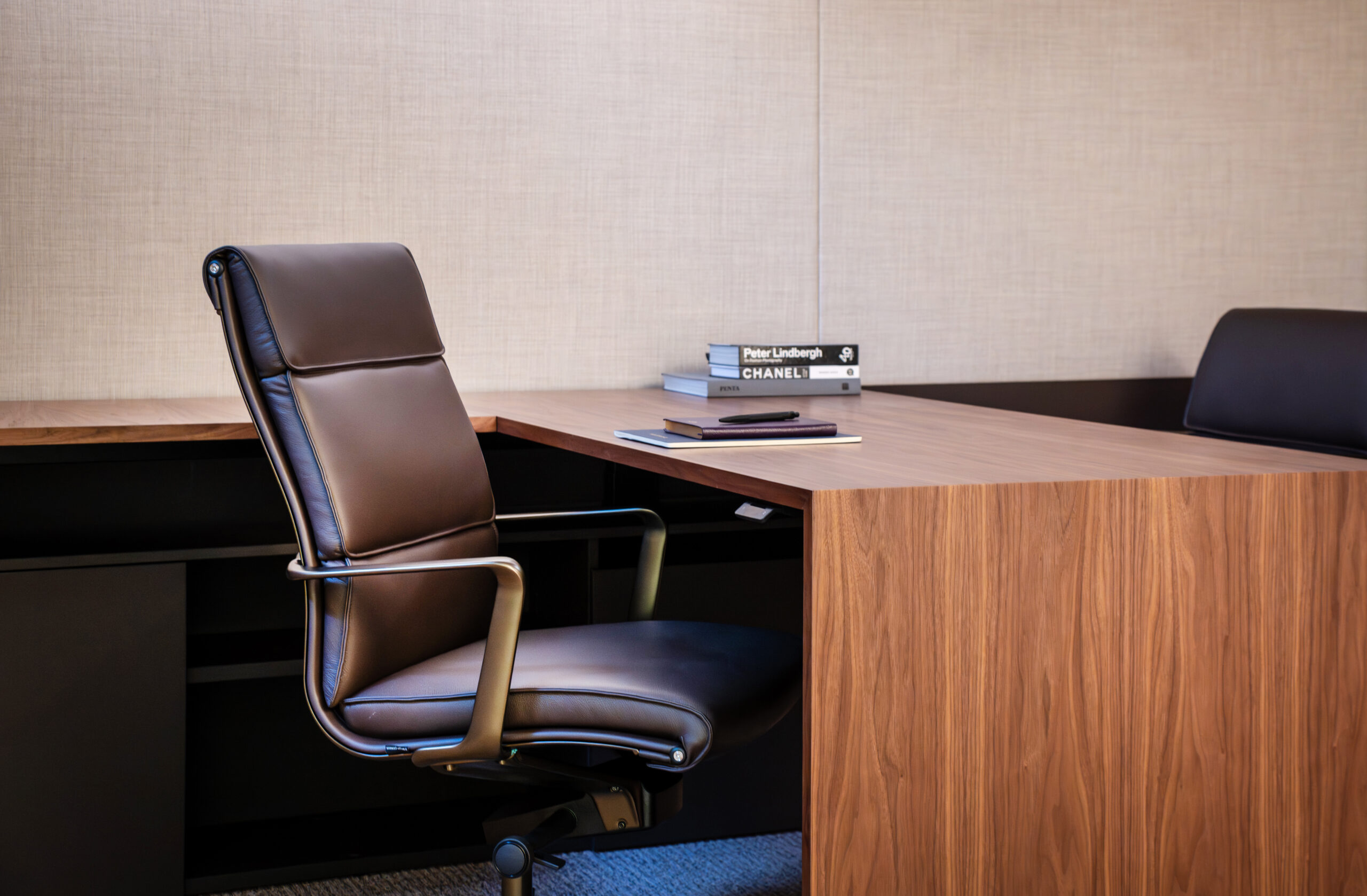 task systems chair and desk
